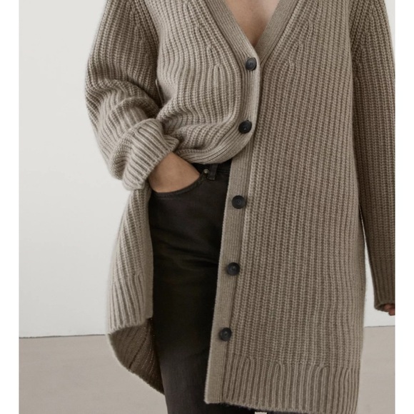Massimo Dutti cashmere Cardigan - beige